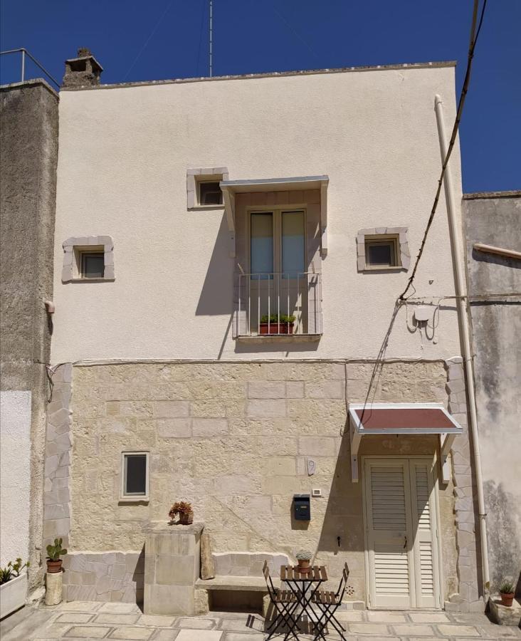 Casa Corte Della Liberta Uggiano La Chiesa Exterior foto