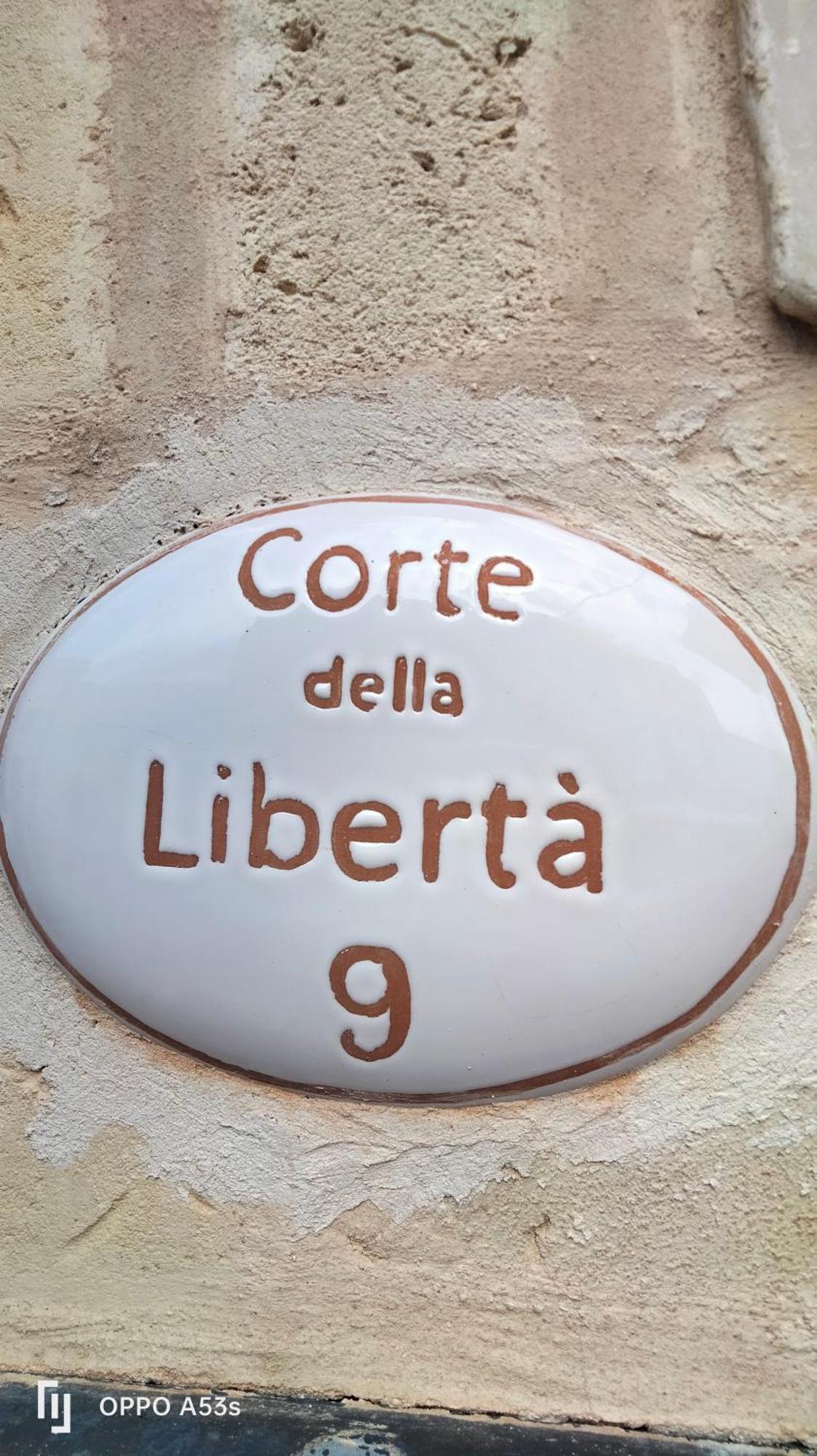 Casa Corte Della Liberta Uggiano La Chiesa Exterior foto